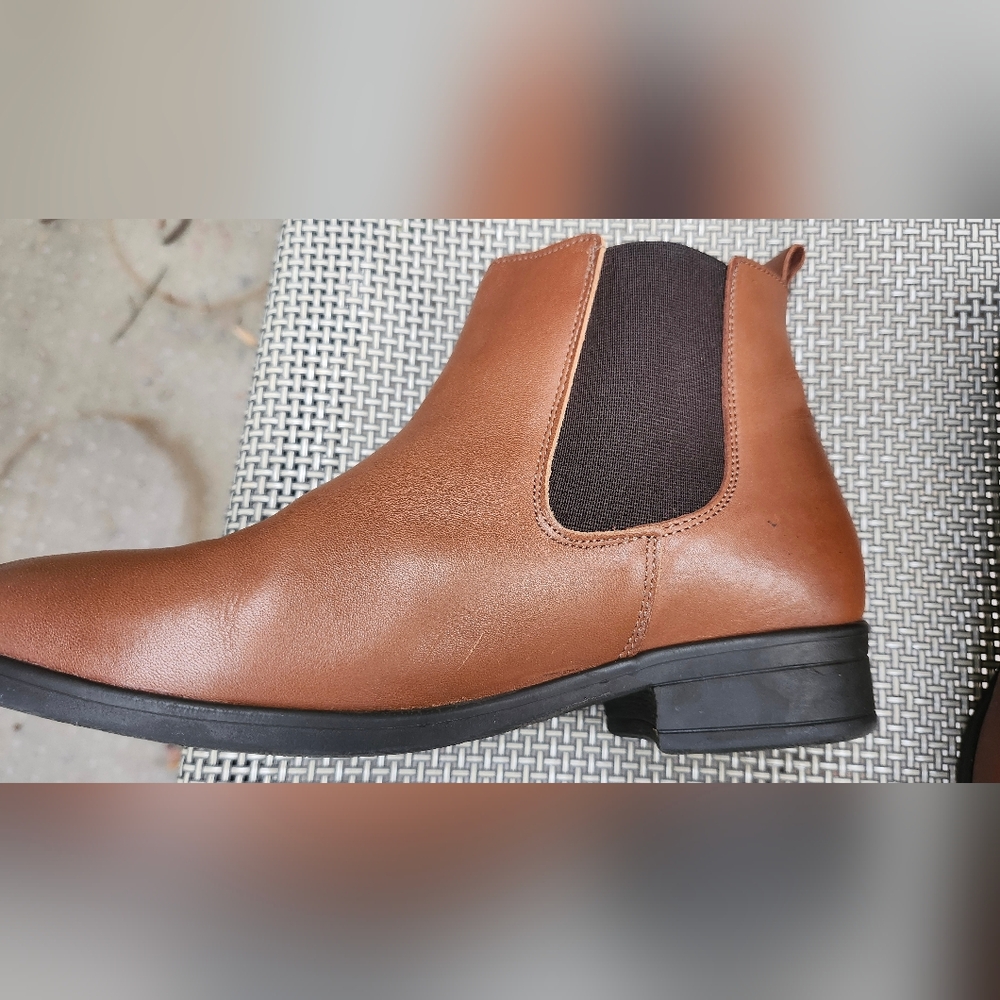 ALDO Leather Wicoeni Chelsea Booties Size 7 - Picture 6 of 6
